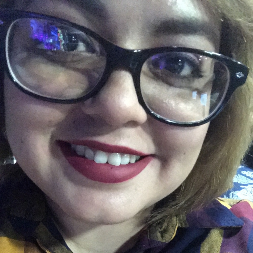 Meet your Posher, Gabriela